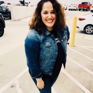 Meet your Posher, Sonia